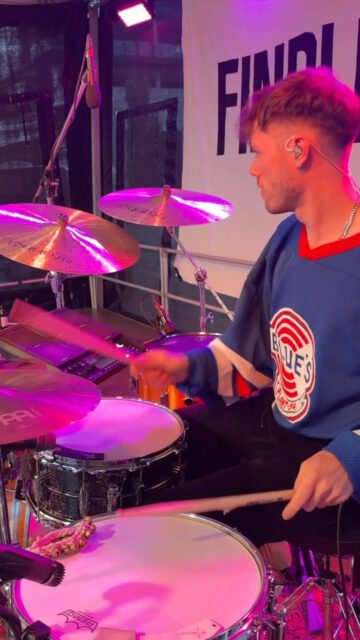 little side snare n stack action 🥞
@wirsindfindling 

#drumcam #livedrums #stickwithrohema #istanbulagop #drummersofinstagram
